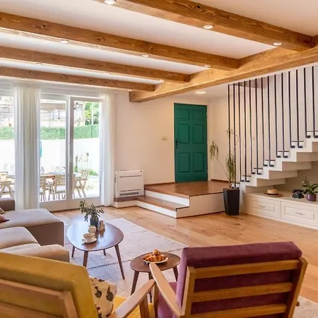 Luxury With A Swimming Pool Jelsa, Hvar - 22038 Jelsa (Hvar)